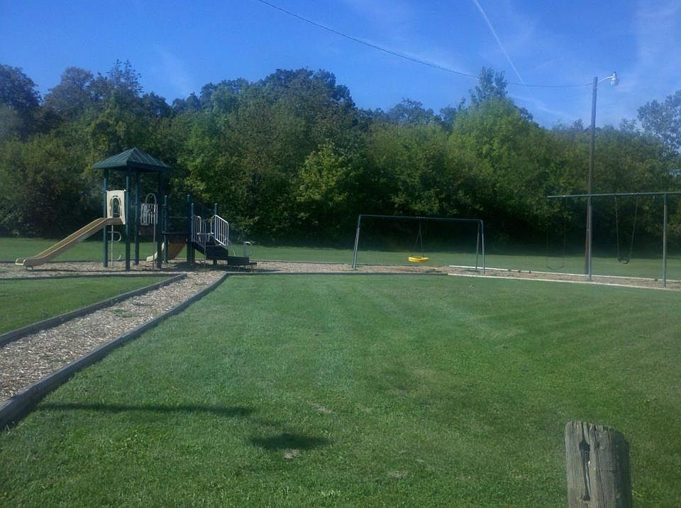 2nd image of 1511 Coyne Center Rd Lot 50