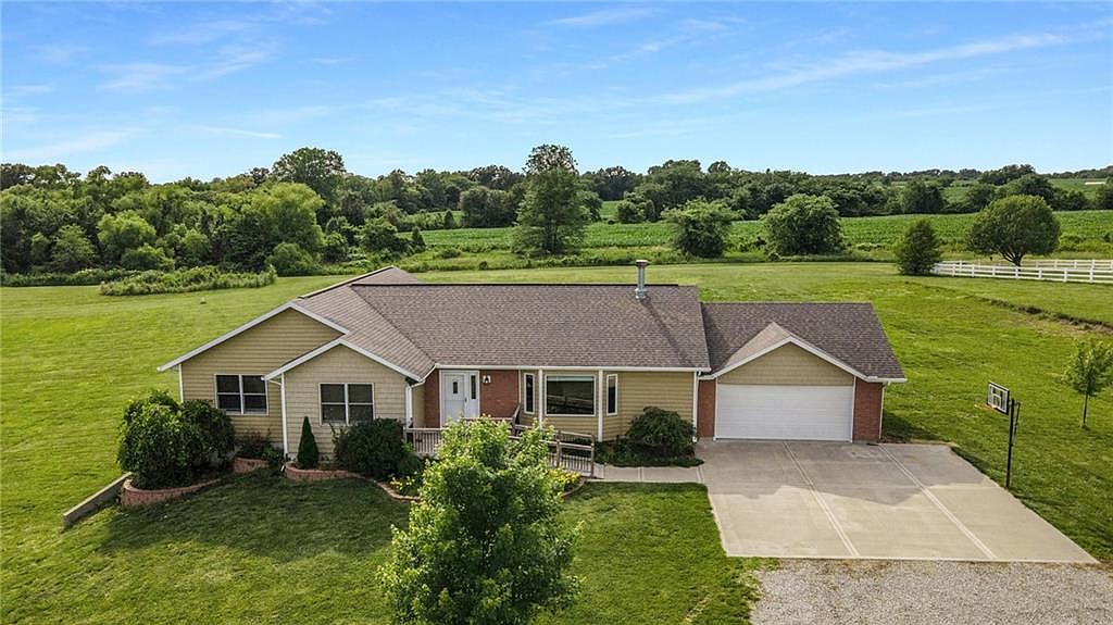17410 Plattsburg Rd, Holt, MO 64048 Zillow