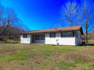109 S 10th St, Mammoth Spring, AR 72554