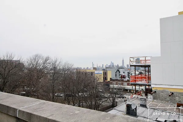 Rented by Grand & Co. | media 20