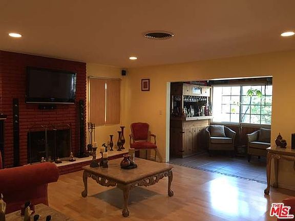3rd image of 13260 Laureldale Ave