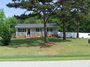 1203 Brookwood Dr, Boiling Springs, SC 29316