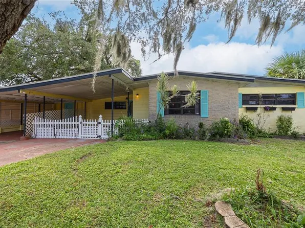 1910 S Smith Dr, Titusville, FL 32780