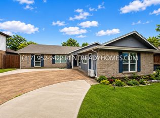 12372 High Meadow Dr, Dallas, TX 75234