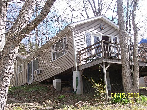 3rd image of 415 Highview Dr
