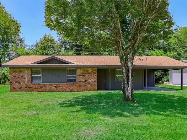 1006 Oakhollow Pl, Diboll, TX 75941