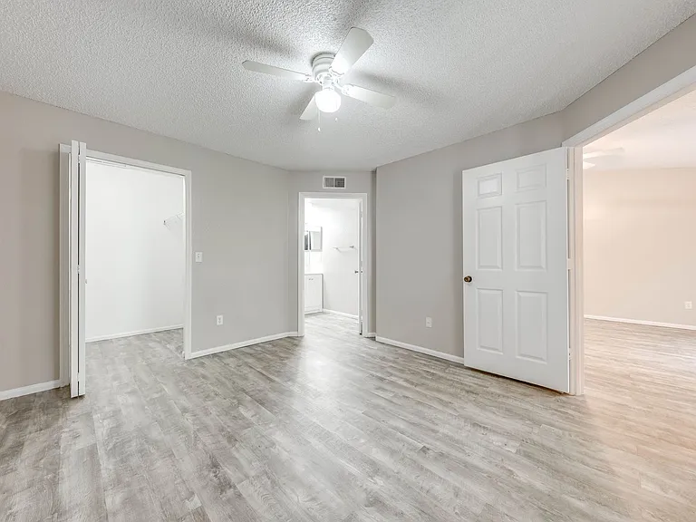 2210 Yankee Pl #334 — Photo 16