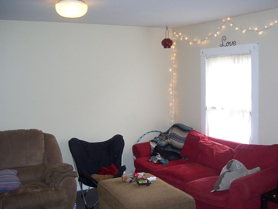 2nd image of 5 Spruce Ave #1