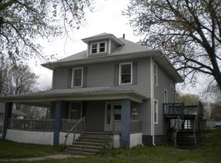 501 N English Ave, Marshall, MO 65340