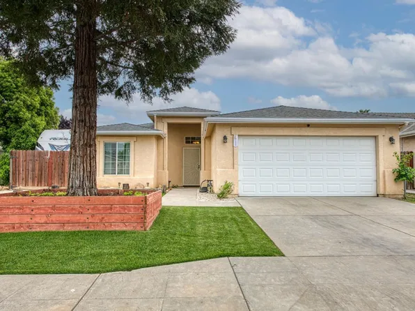 2658 Santa Ana Ave, Clovis, CA 93611