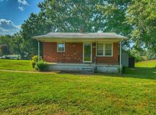 9383 Chatham Rd, Martinsville, VA 24112