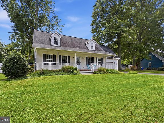 5th image of 931 Petinot Pl