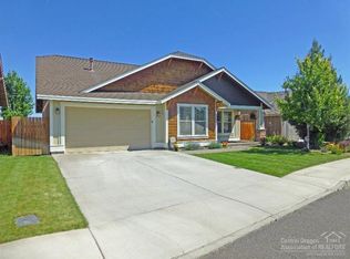 2885 SW Obsidian Ln, Redmond, OR 97756