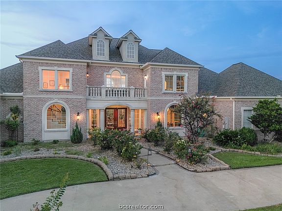4th image of 3622 Capstone Dr
