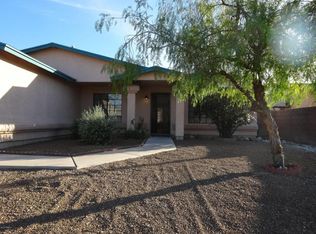 9990 E Lucille Dr, Tucson, AZ 85730