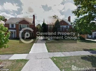 19836 Winslow Rd, Shaker Heights, OH 44122