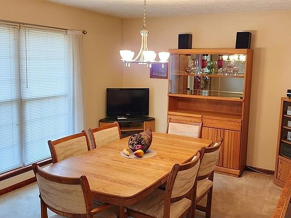 2nd image of 8816 Deer Run Dr