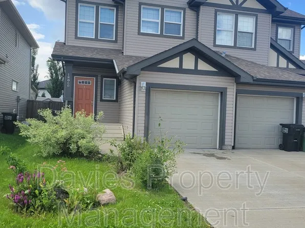 18060 85th St NW, Edmonton, AB T5Z 0E4