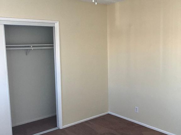 5th image of 822 S Fir Ave APT 8