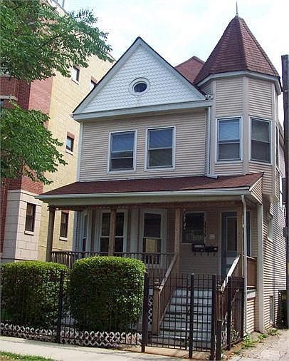 1st image of 1515 W Montrose Ave #2