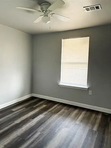 1220 Paul Maillard Rd #7 — Photo 3