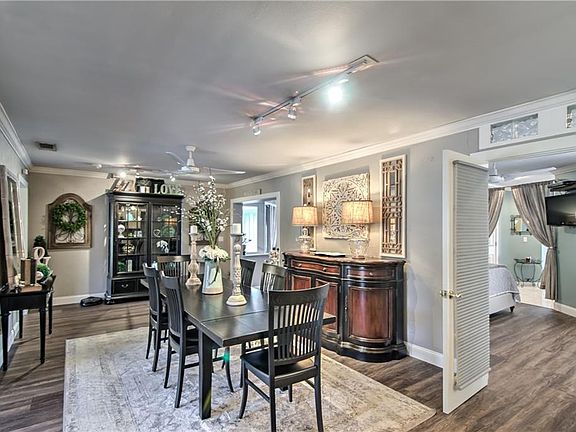2nd image of 1006 Lady Guinevere Dr