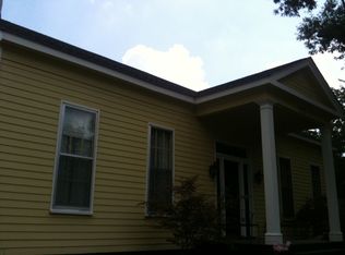 225 N Randolph St, Holly Springs, MS 38635