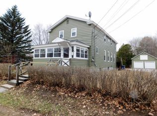 26 Nye St, Saco, ME 04072