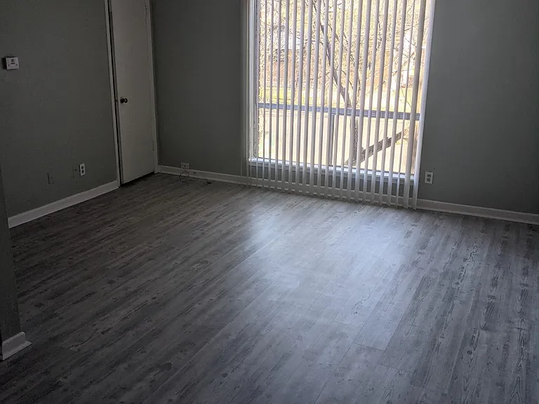 1006 N 4th St #14 — Photo 3