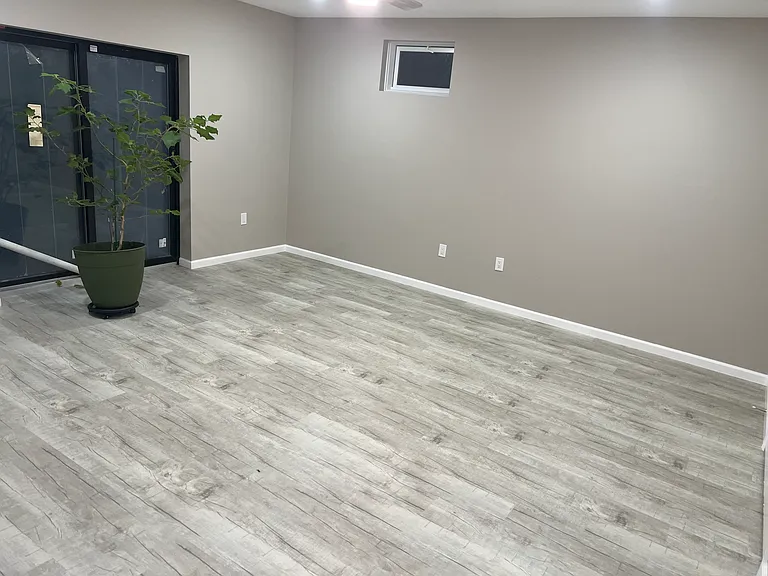 32 Kathleen Pl — Photo 7