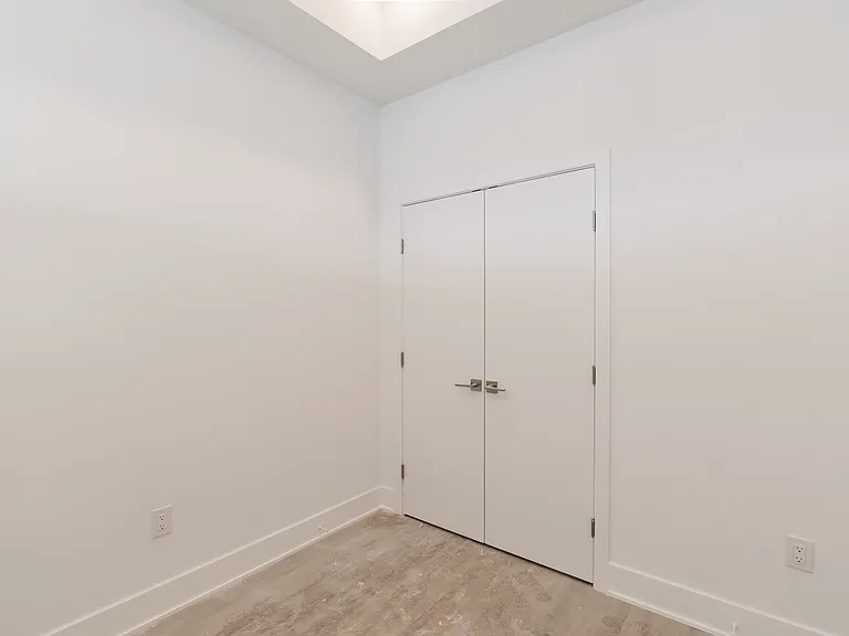 1622 Point Breeze Ave — Photo 40