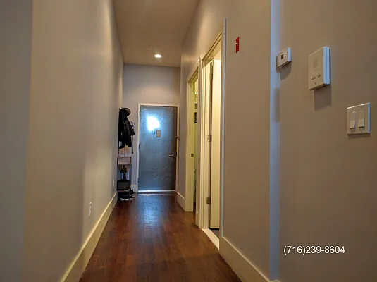 Rented by Manhattan Management LLC | media 19