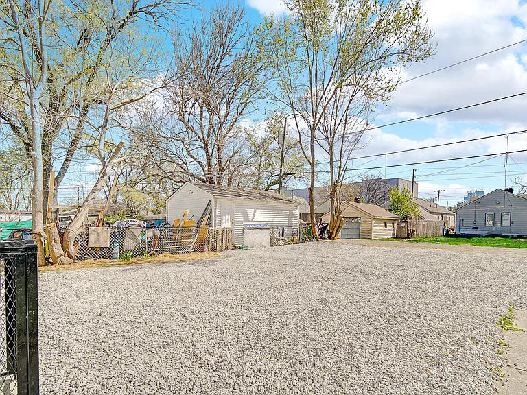 263 S Dearborn St — Photo 14