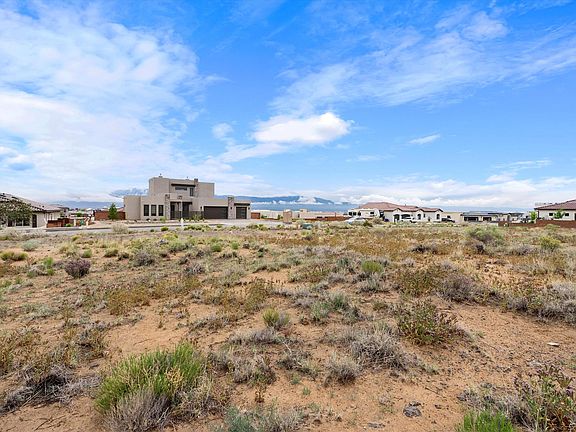 3rd image of 8011 Camino Alderete NW