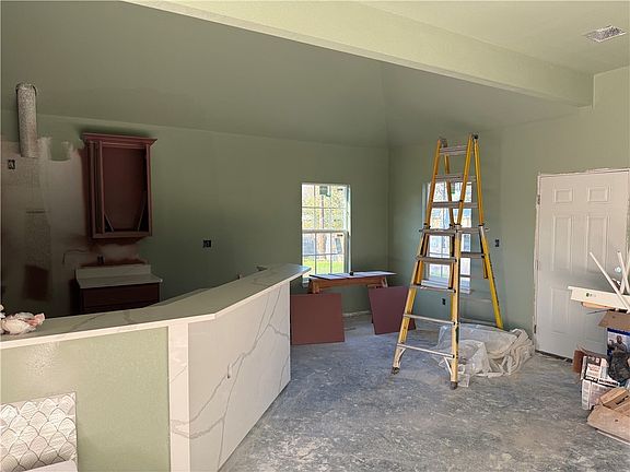 3rd image of 1614 Conlee St