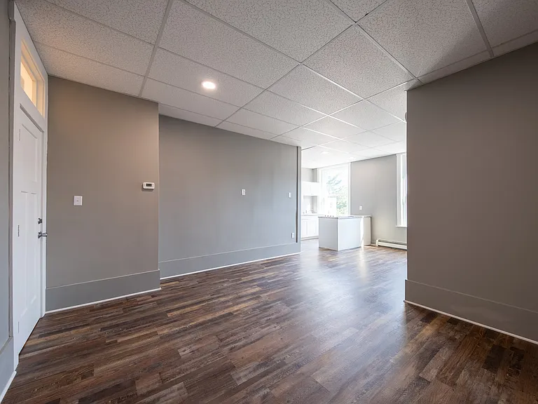 111 N Pine St #1 — Photo 1