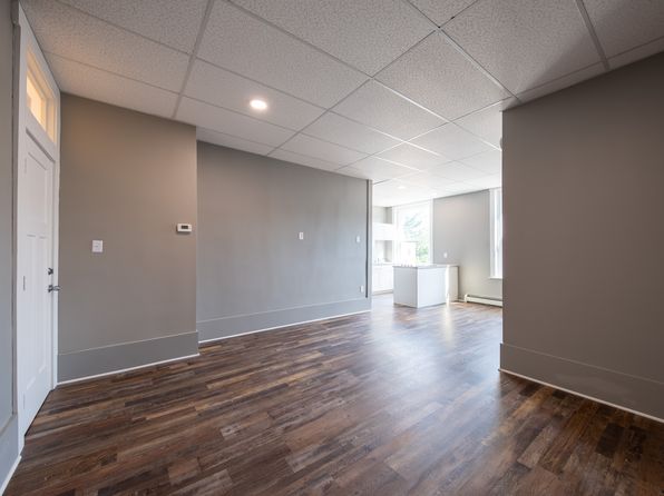 111 N Pine St #1