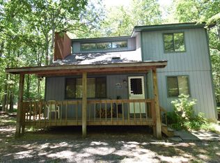86 Dryden Dr, Albrightsville, PA
