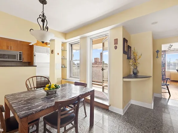 345 E 86th St APT 22A, New York, NY 10028