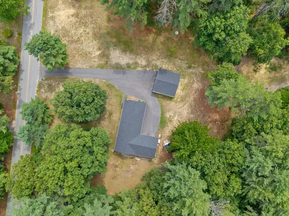 242 Ferry Road, Lisbon, ME 04250