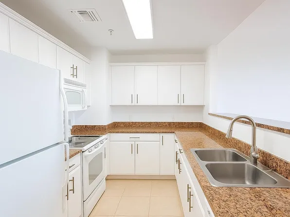 101 SE Ocean Boulevard #304, Stuart, FL 34994