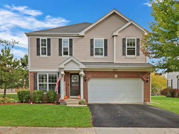 32111 N Great Plaines Ave, Lakemoor, IL 60051