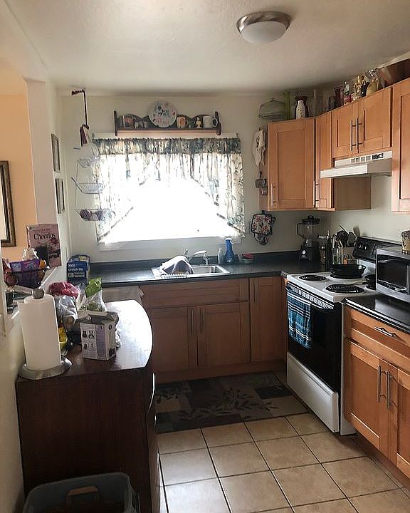 2nd image of 6 Donaldson Way