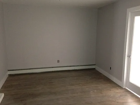 Rented by Premier Metro Realty Corp | media 81