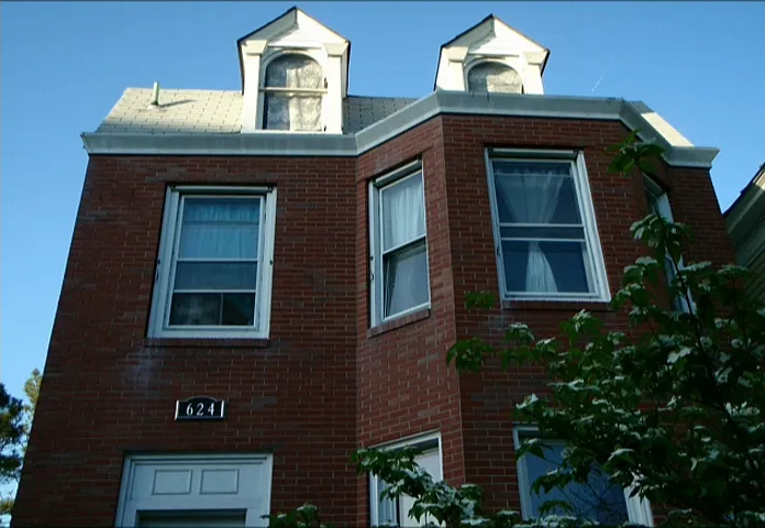 Building Photo 3