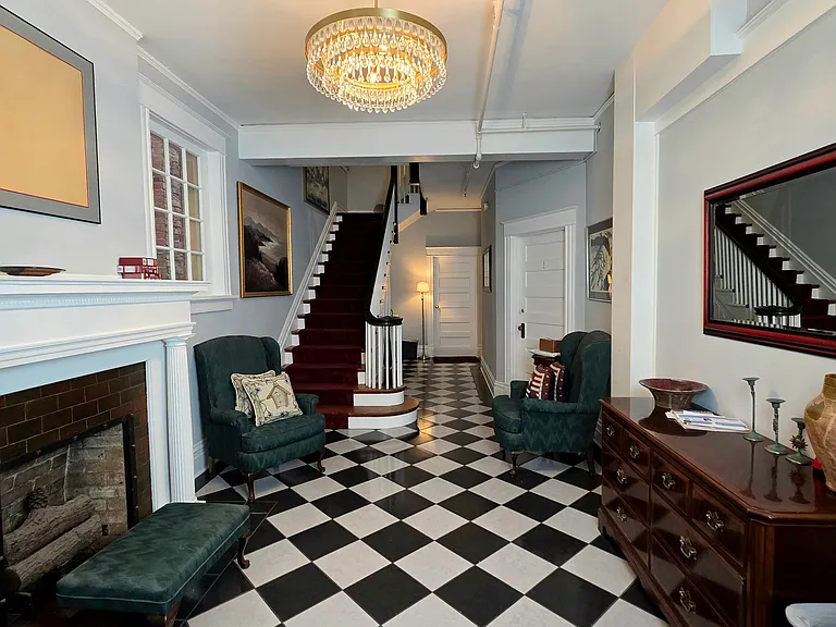 115 S Arthur Ashe Blvd #2 — Photo 41