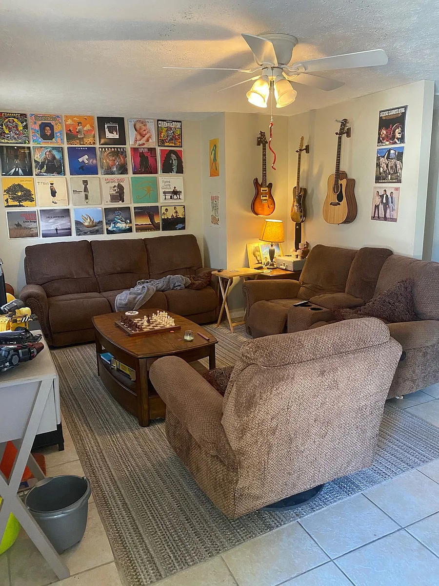 Building Photo - 443 E Lee Blvd #6