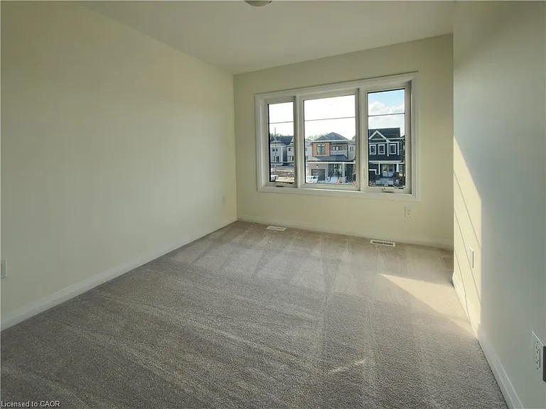 369 Starlight Ave — Photo 18