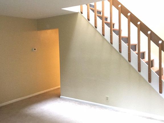 4th image of 3156 Bishop St #2