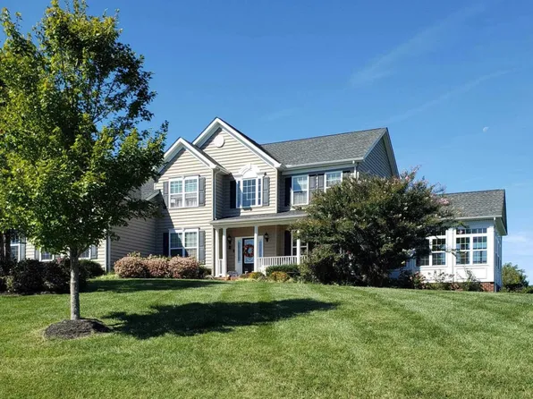 996 Falls Pointe Way, Huntingtown, MD 20639